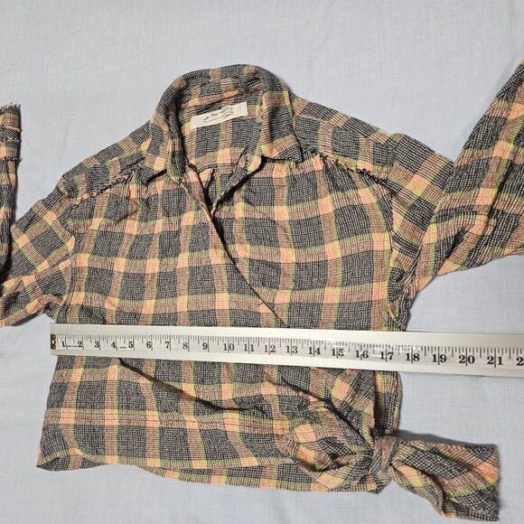 Free People We the Free Running Wild Plaid Wrap Top Women Size S - Picture 11 of 16